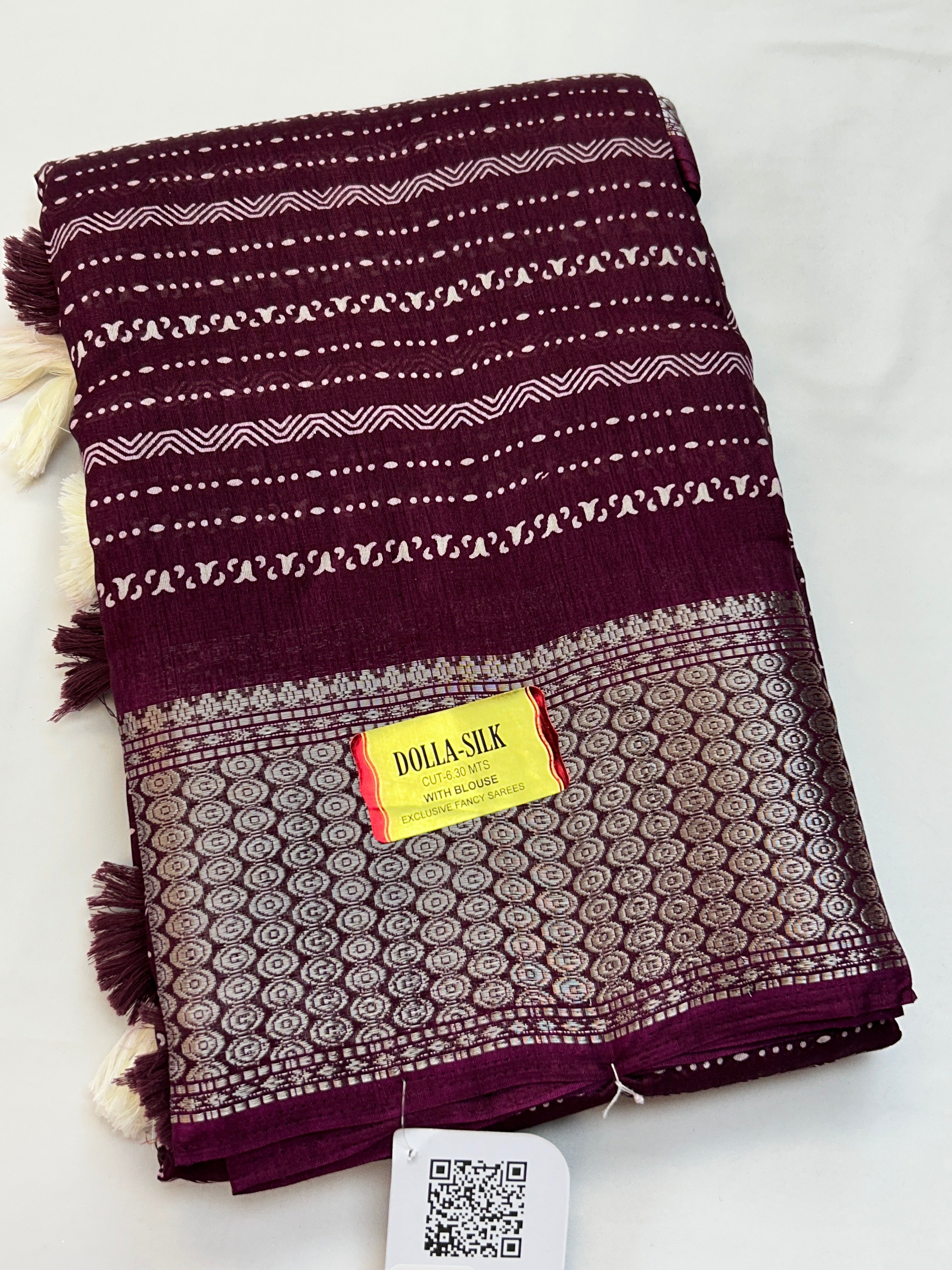 Dola silk saree