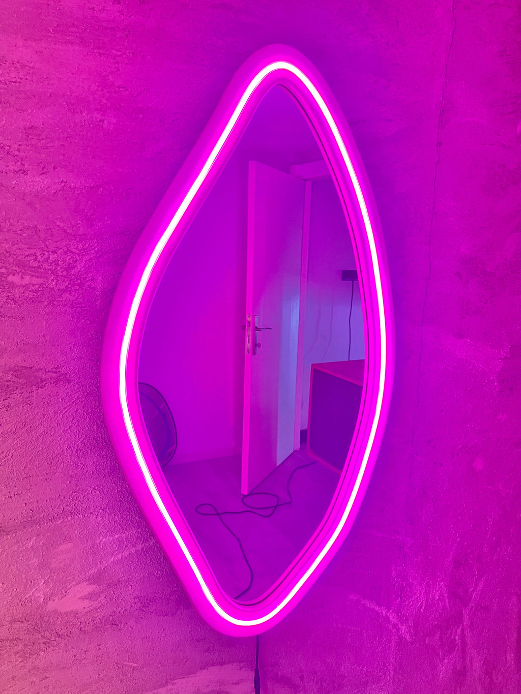 Neon LED Wavy Wall Mirror – Modern Irregular Shape MDF Frame Mirror | Decorative Accent for Bedroom & Living Room