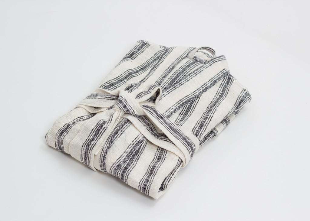 Titus Robe