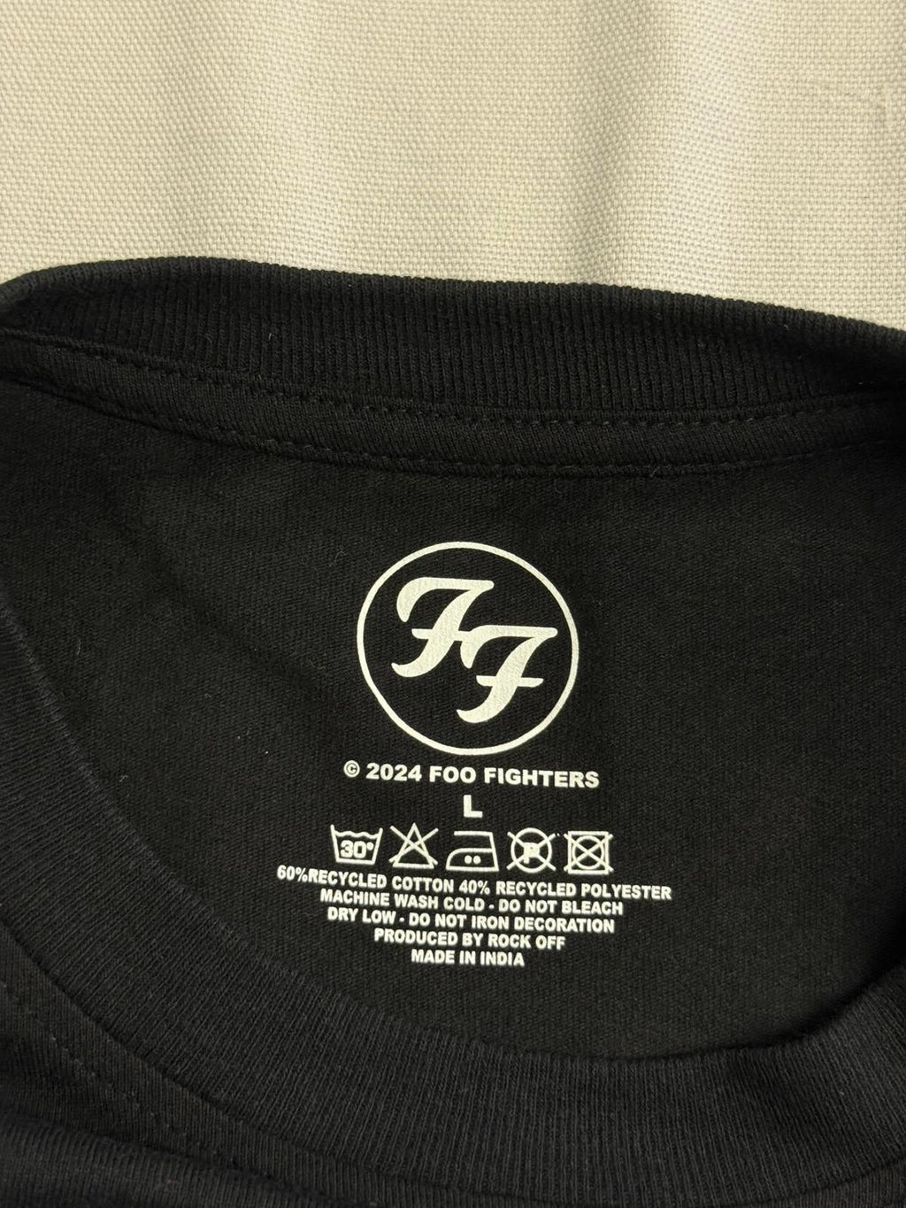 Foo Fighters Comet T-shirt Jersey FooFighters Band Tee - L