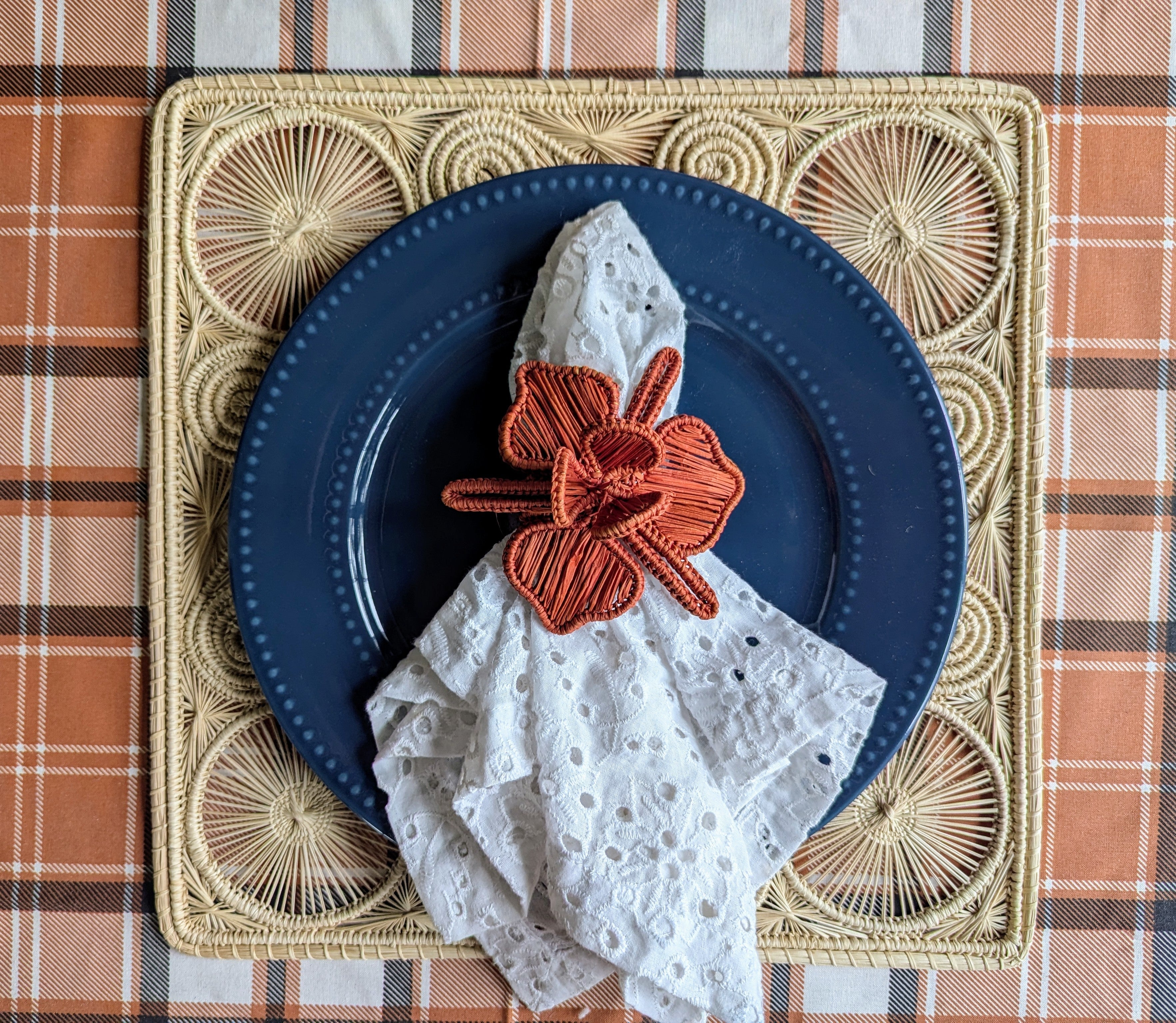 Handwoven Orchid Iraca Palm Napkin Ring in Burgundy