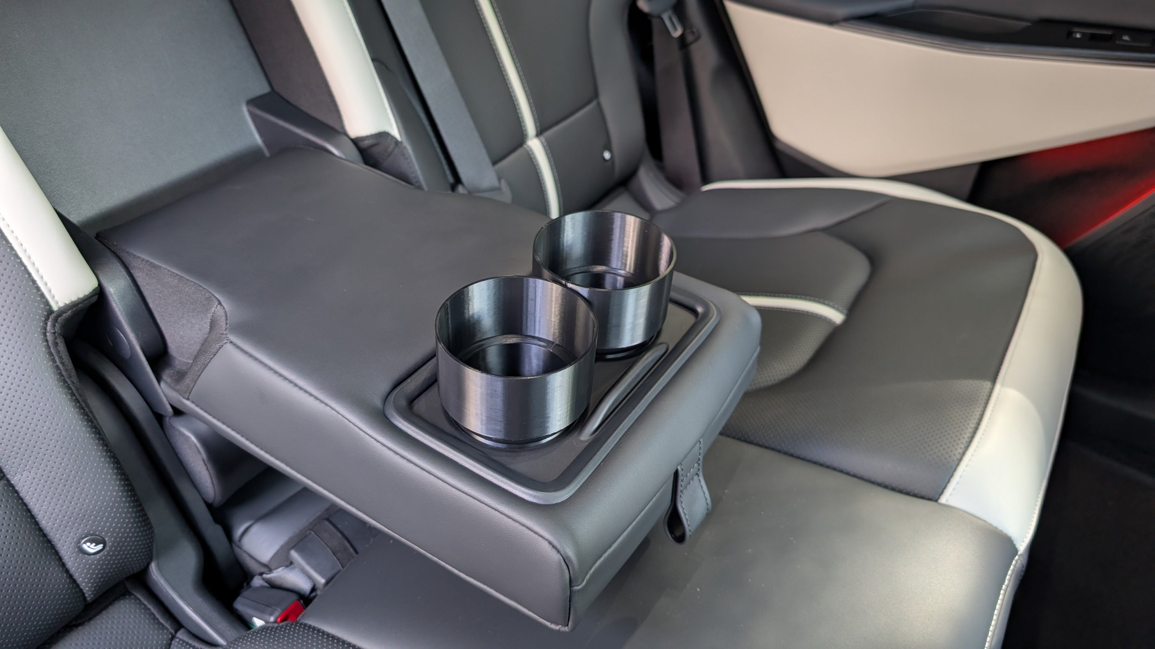 EV6 Rear Cup Holder Expander