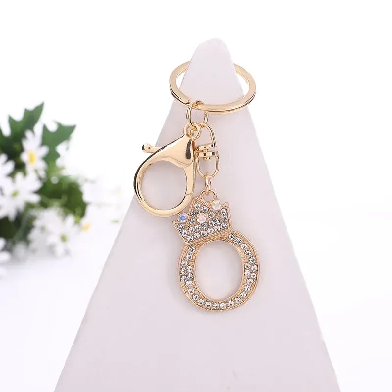Luxury Crown 26 Letter Metal Keyring Fashion Rhinestone Keychain