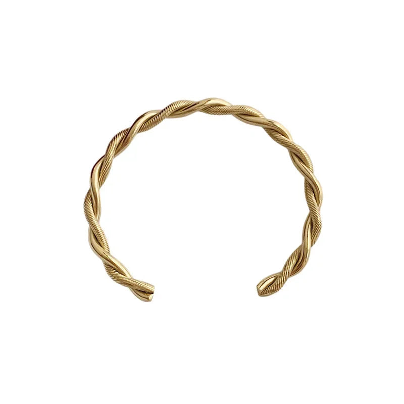 Lux SS Twist Bracelet