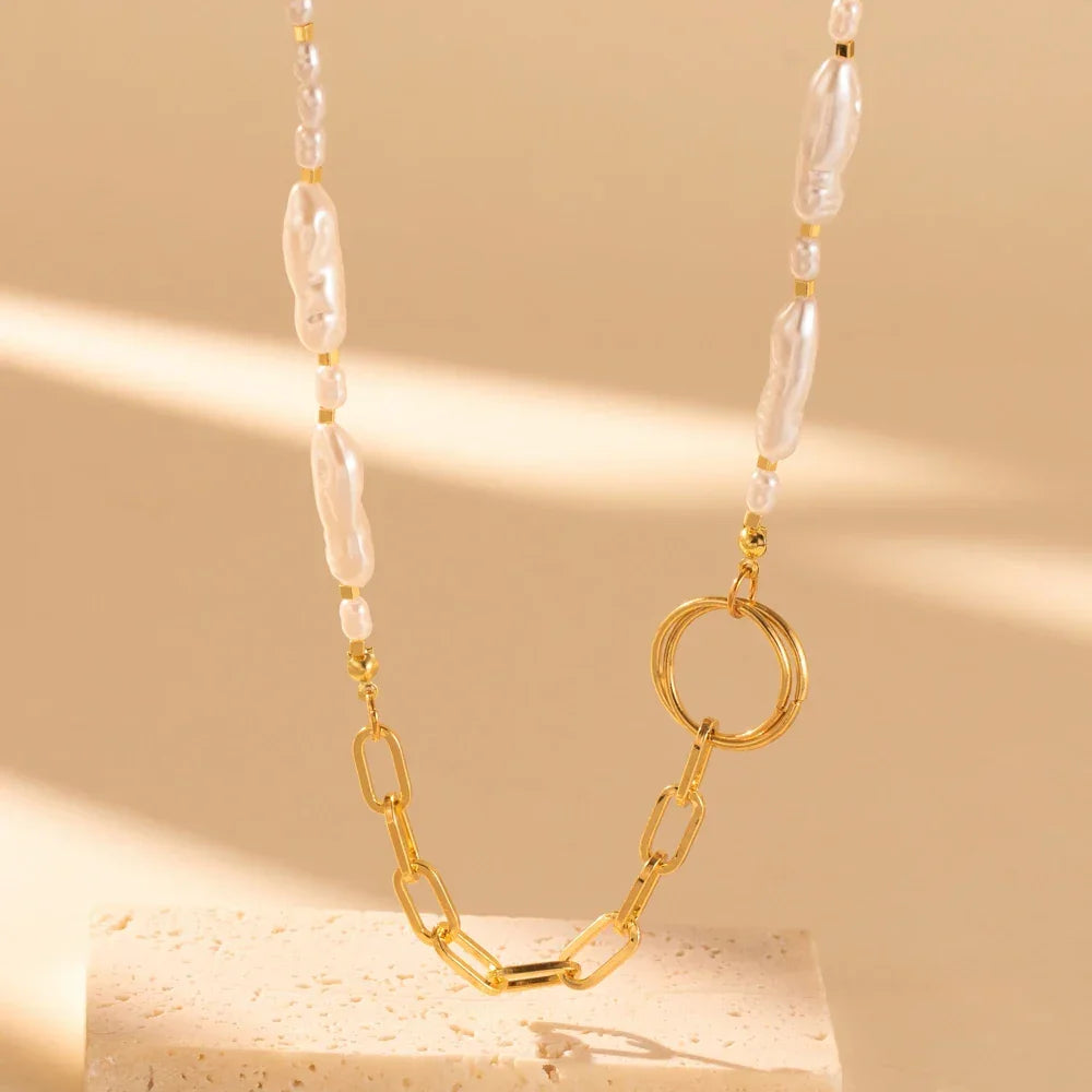 Romantic Trend Niche Irregular Imitation Pearl String Gold Plated O-Chain Splice Necklace Fashion For Women Ball Jewelry Gift