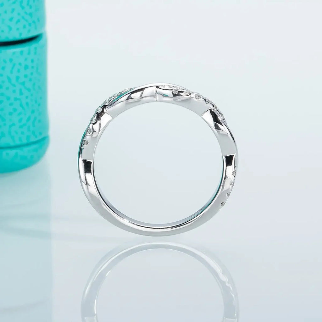 Girlfriend 1.3mm D Color Moissanite Ring 925 Silver Eternity Band