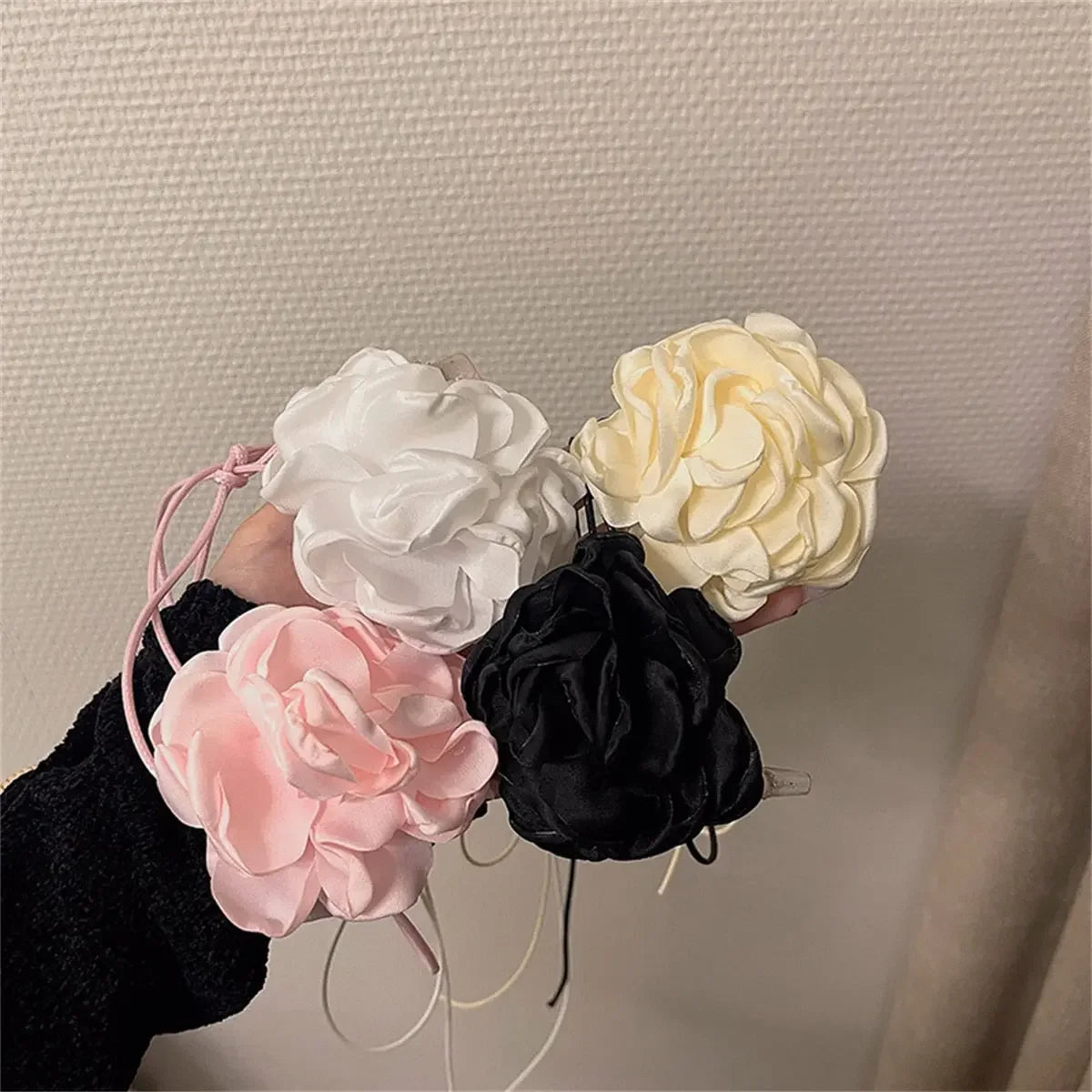 Long Rope with Big Flower Choker Necklace for Women Elegant Lace-up Rope Chain Necklace on Neck 2023 Fashion Jewelry Accessories