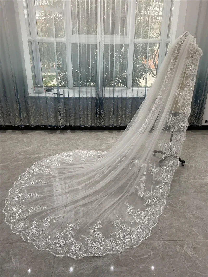 Luxury Cathedral Length Bridal Veils One Layer White or Ivory 3m  3. 5 Meters 4m 5m Long Wedding  Veil for Bride with Metal Comb