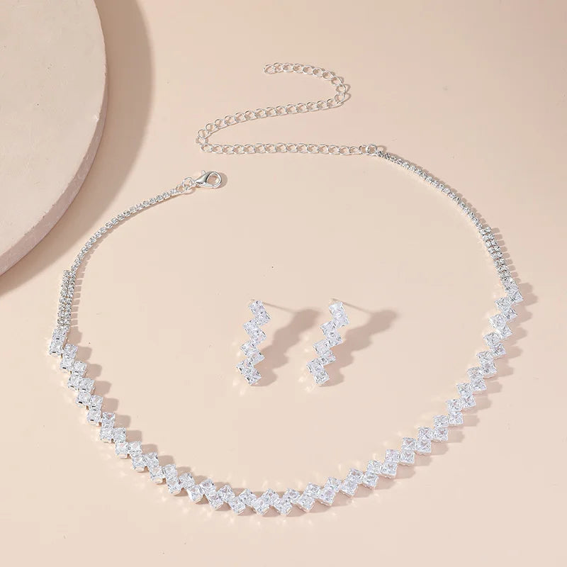 Precious Luxury Crystal Earrings & Necklace Jewelry Set
