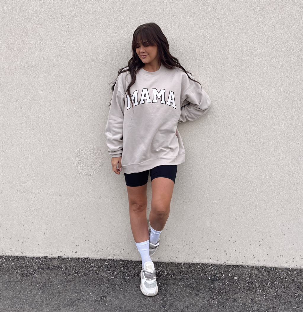 COLLEGIATE MAMA ♡ beige printed mama sweatshirt