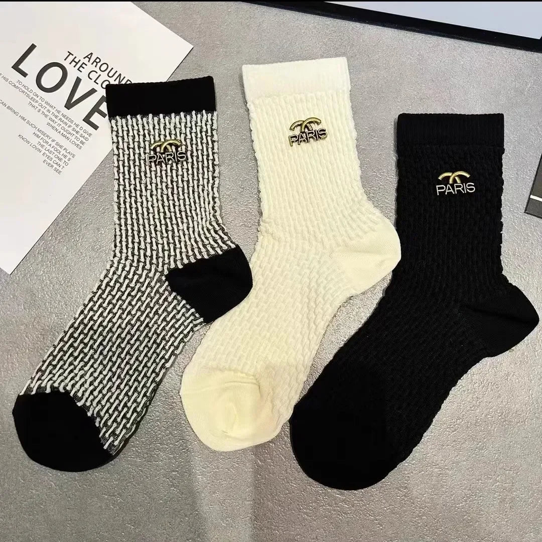 Retro Metal Letter Label Socks Brand Designer Sock Europe Letter Cotton Luxury Socks Sexy Warm Personality Fashion Boots Socks