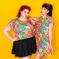 8-Bit A-Frames Cropped Tulip Sleeve in Bright Day