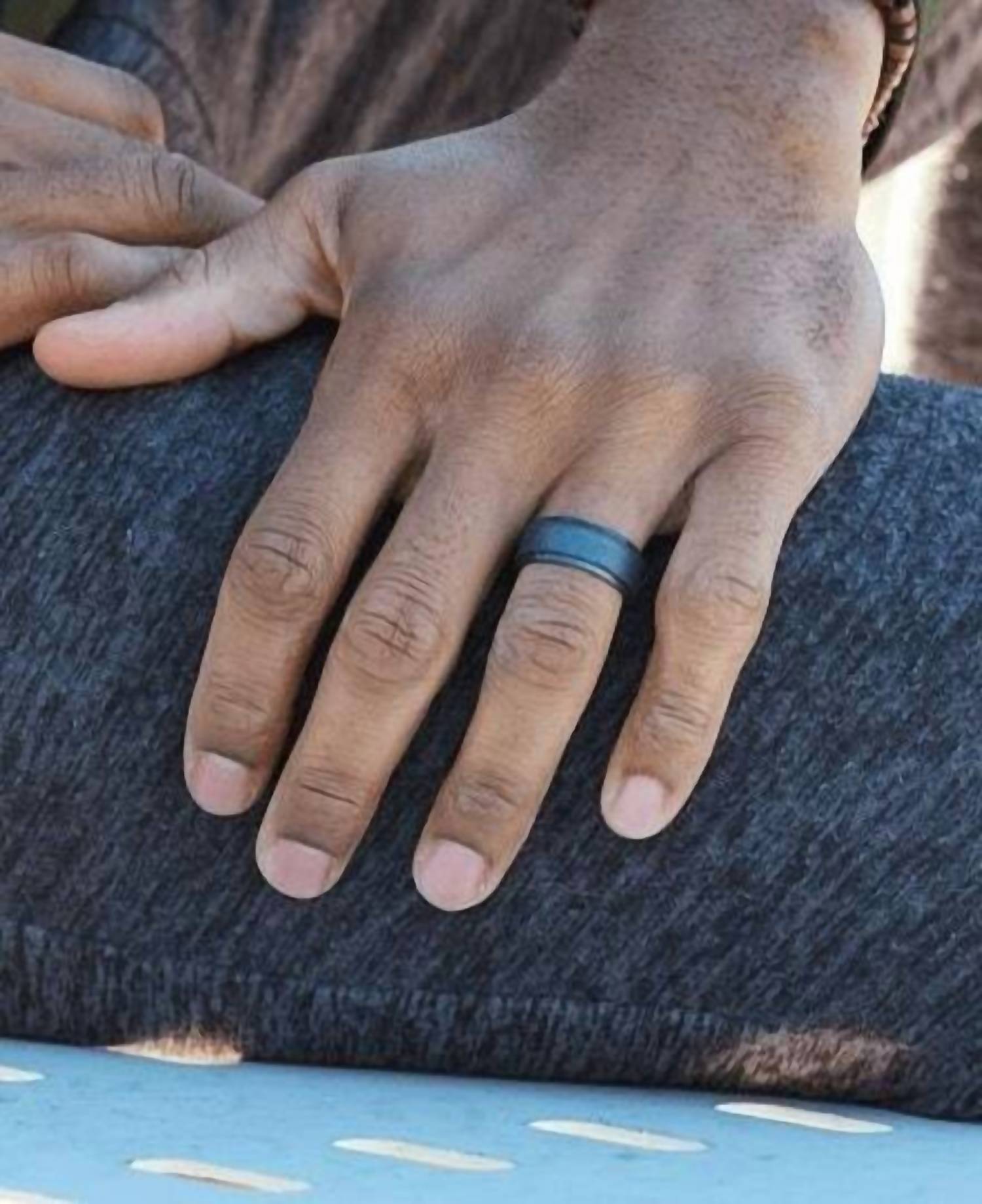 Men's Step Edge Polished Ring