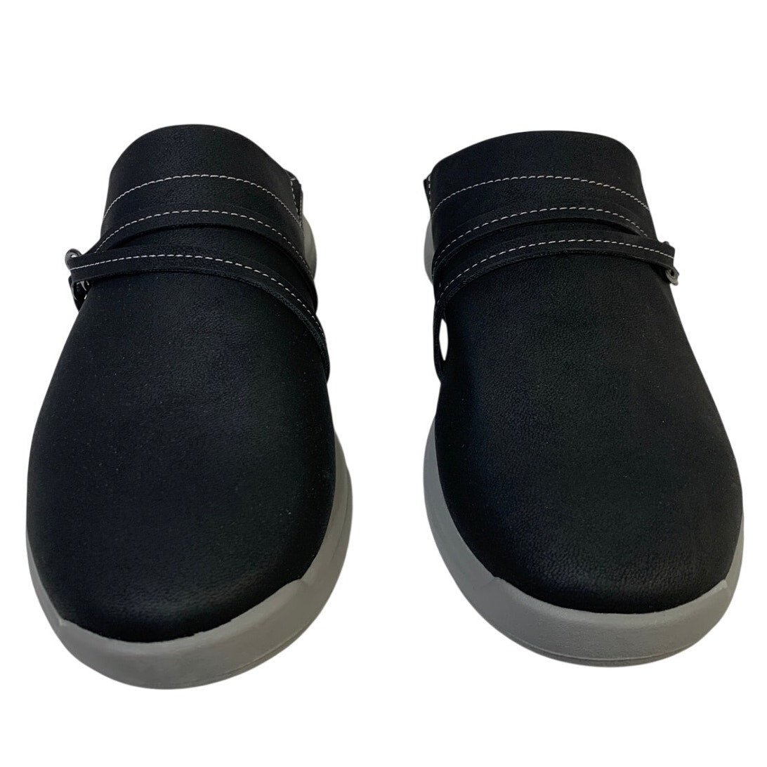 JSport Womens Size 9 Black Faux Leather Gina Slip On Memory Foam Sneaker Shoes
