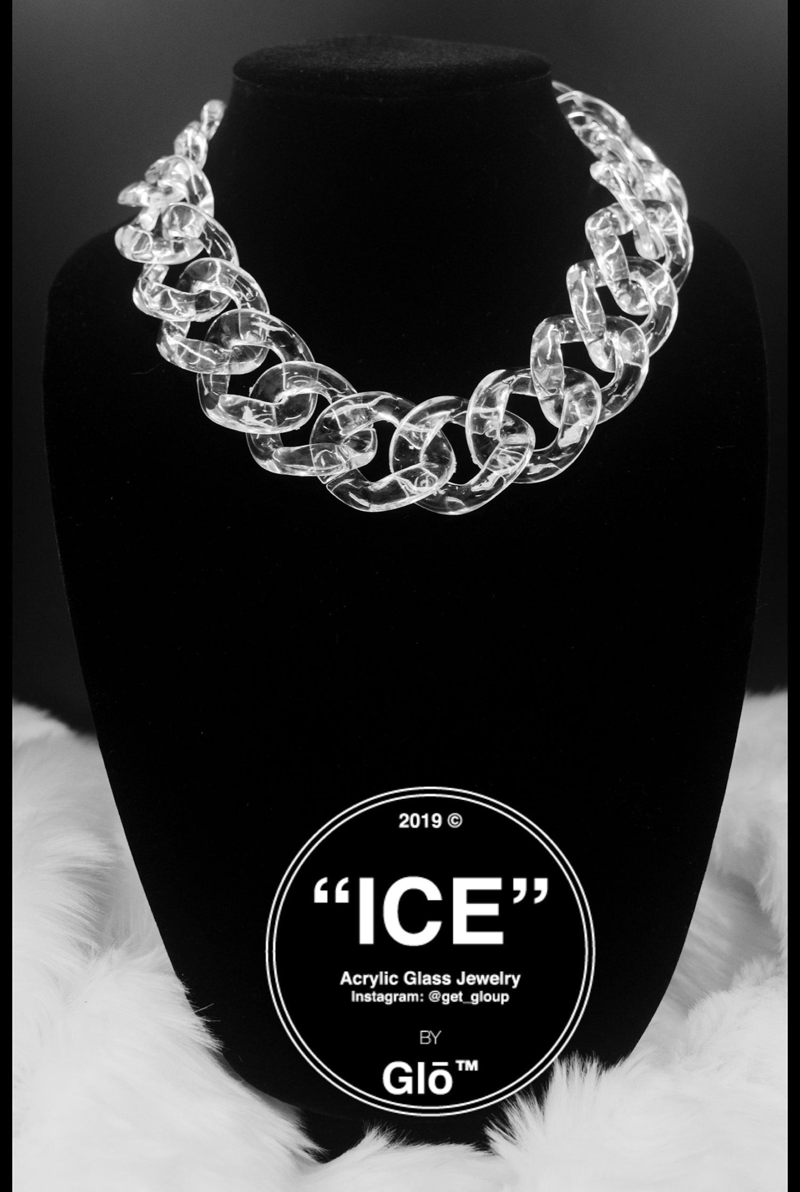 Clear XL Curb Link Choker – Chunky Acrylic Glass Chain for Y2K Fashion, Streetwear & Bold Statement Style