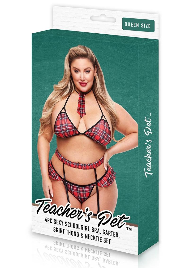 Criss-Cross Schoolgirl