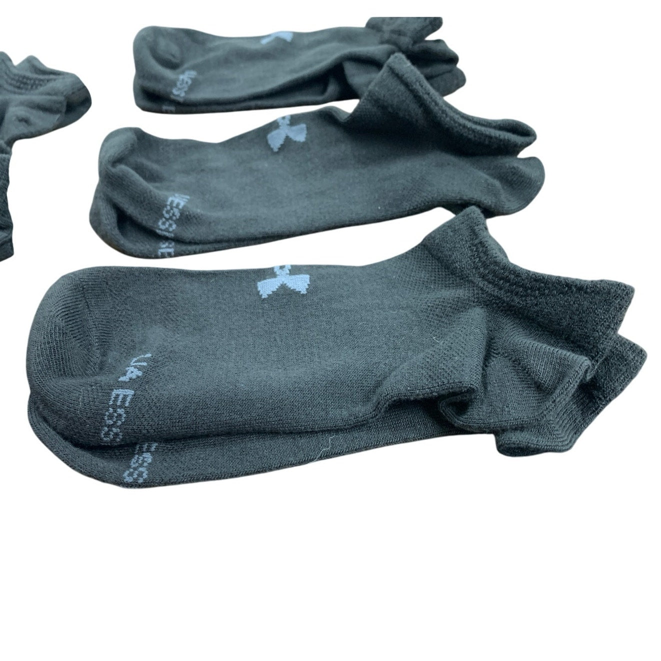 New 6 Pairs Under Armour Essentials Boys Small Black Ankle No Show Socks