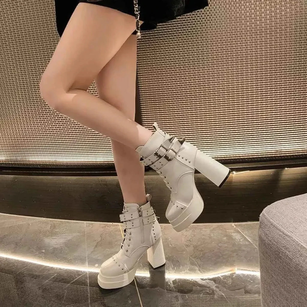 Elegant Round Toe Block : Heels Boots