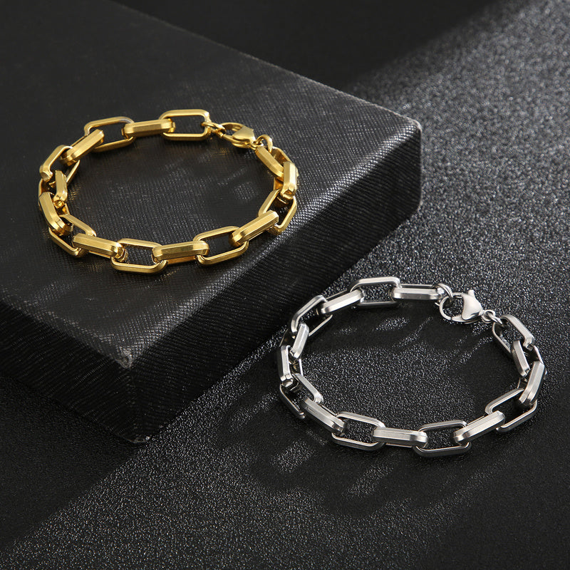 SLEEK CHAIN LINK