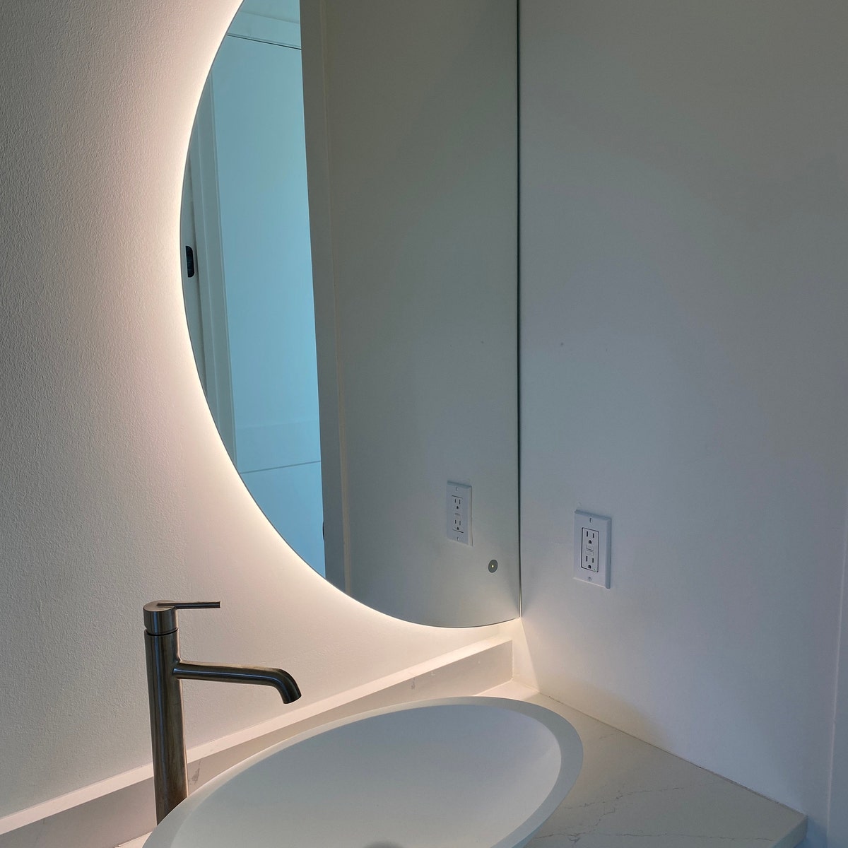 Modern LED Bathroom Mirror – Half Circle Backlit Wall Mirror with Touch Sensor, Designer Lighted Vanity Mirror