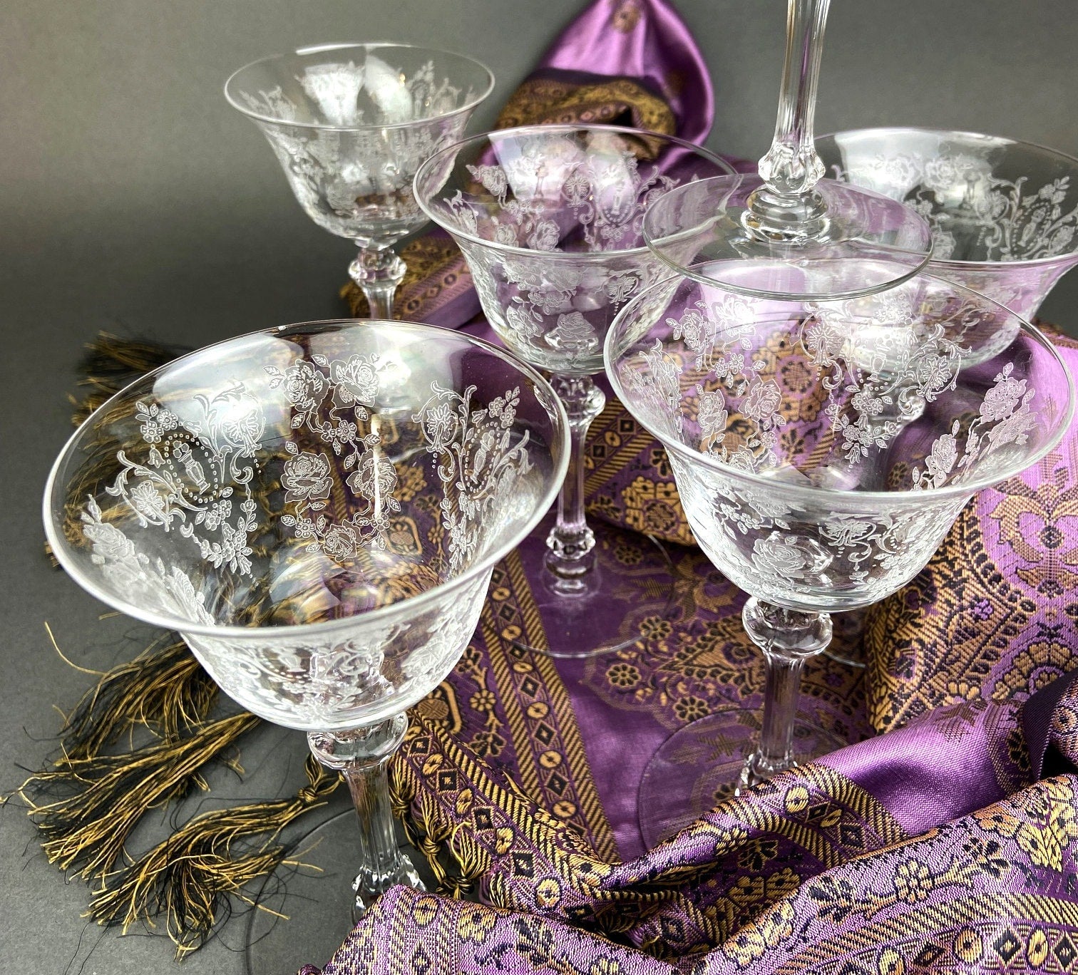 Vintage Tiffin Franciscan Champagne Stemware. Cherokee Rose Motif. Set of 8 Stunning Etched Champagne Glasses. Fine Dining. Fancy Barware.