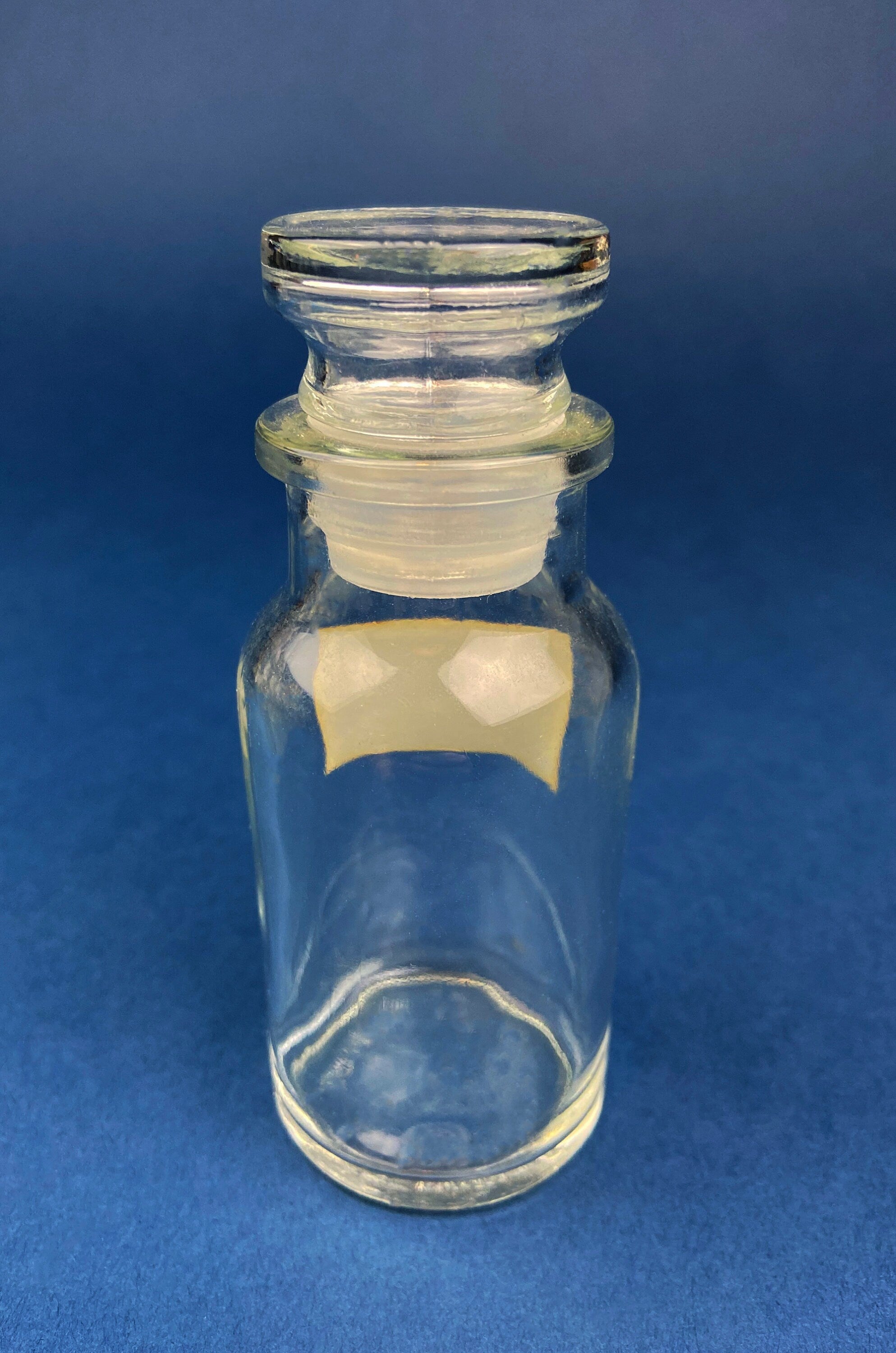 Vintage Glass Spice Apothecary Bottles with Glass Stoppers