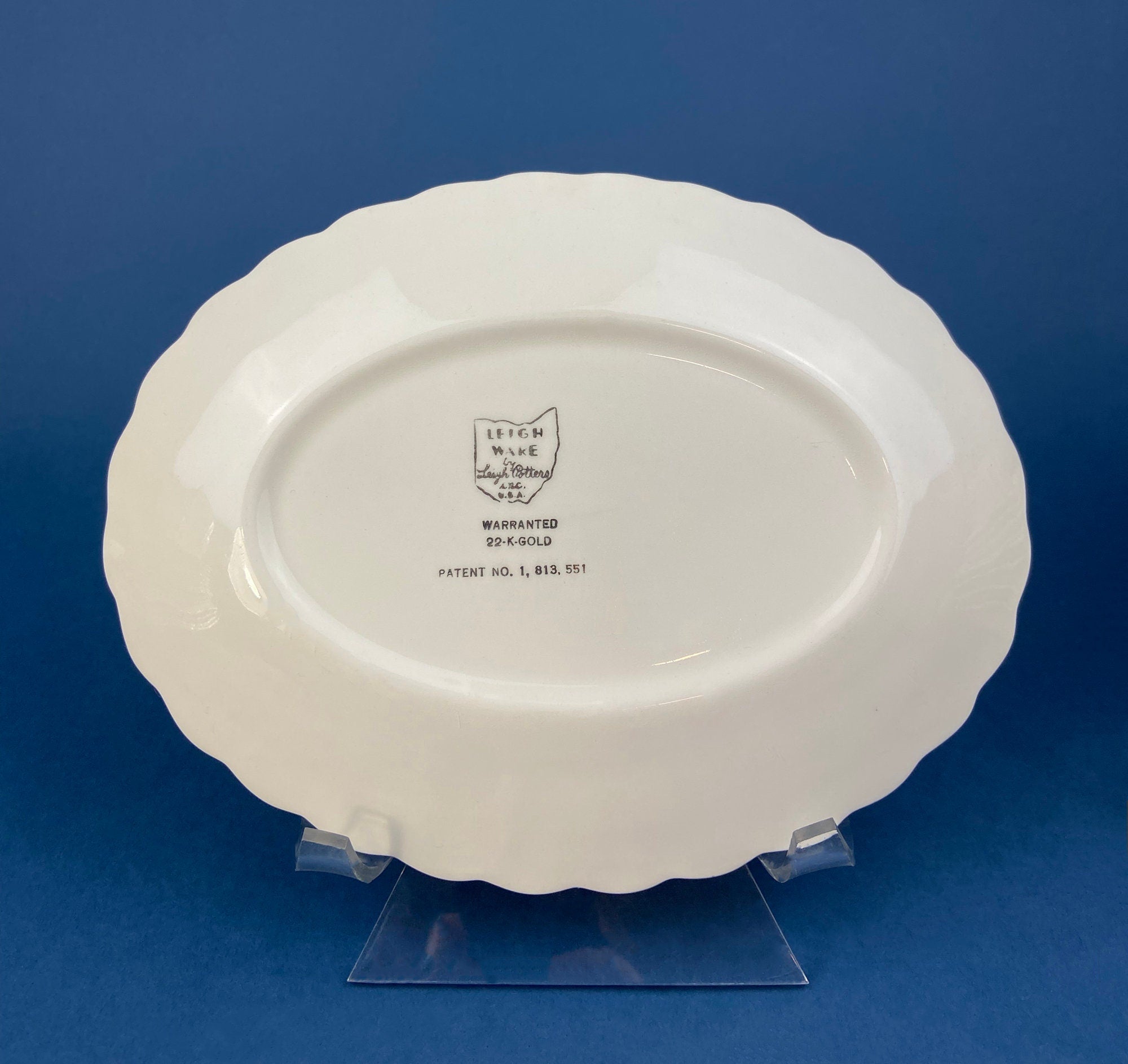 Vintage Dish Set. Leigh Wake by Leigh Potters. Set of 4 Placements: Dinner, Salad Plates, Soup, Salad Bowls, One Serving Dish & Teacups.