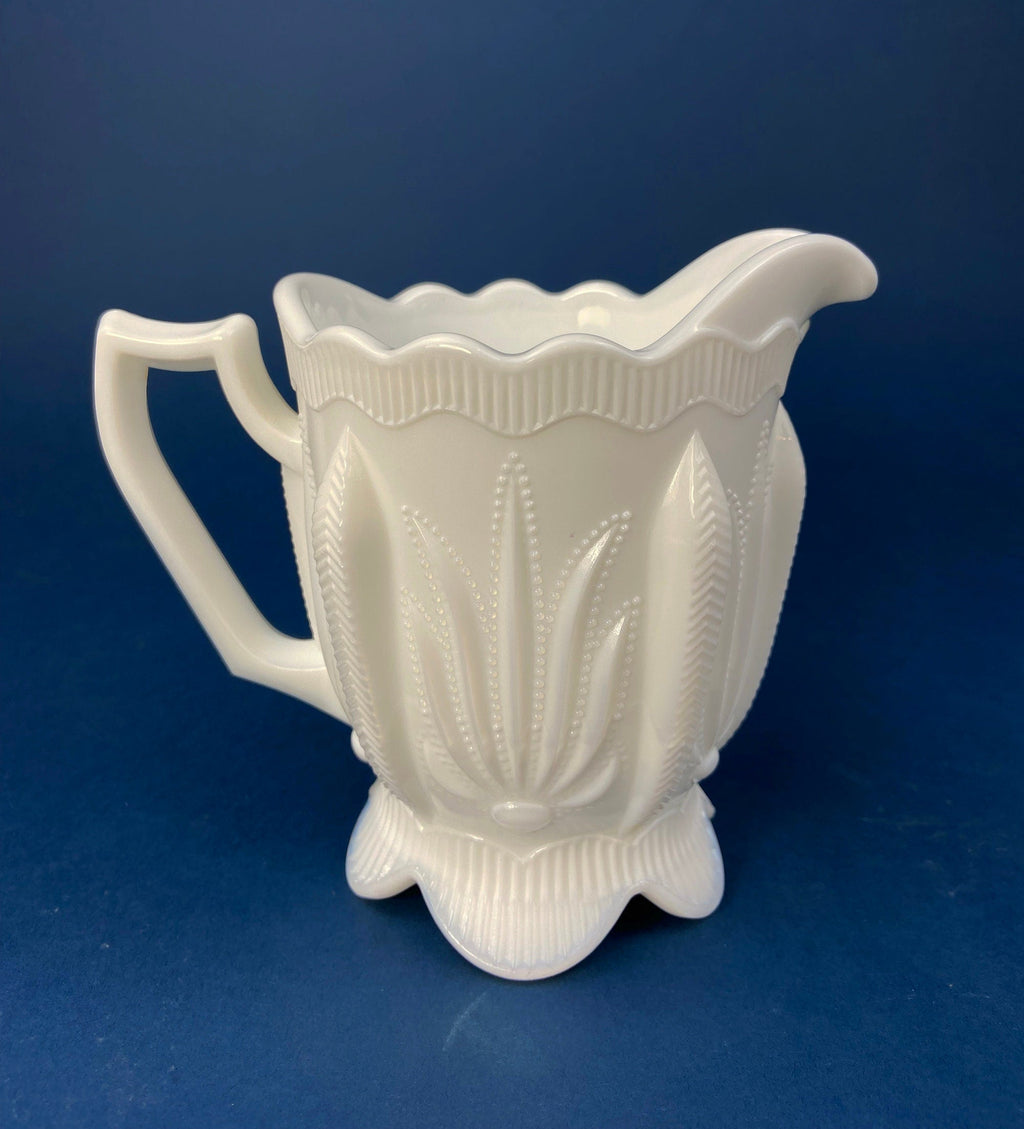 Milk Glass Creamer or Sauce Dish. 3-Dimensional Leaf Motif. Quilt Pattern. Serving Dish. Scalloped Edge Creamer or Saucier. Fine Dining.