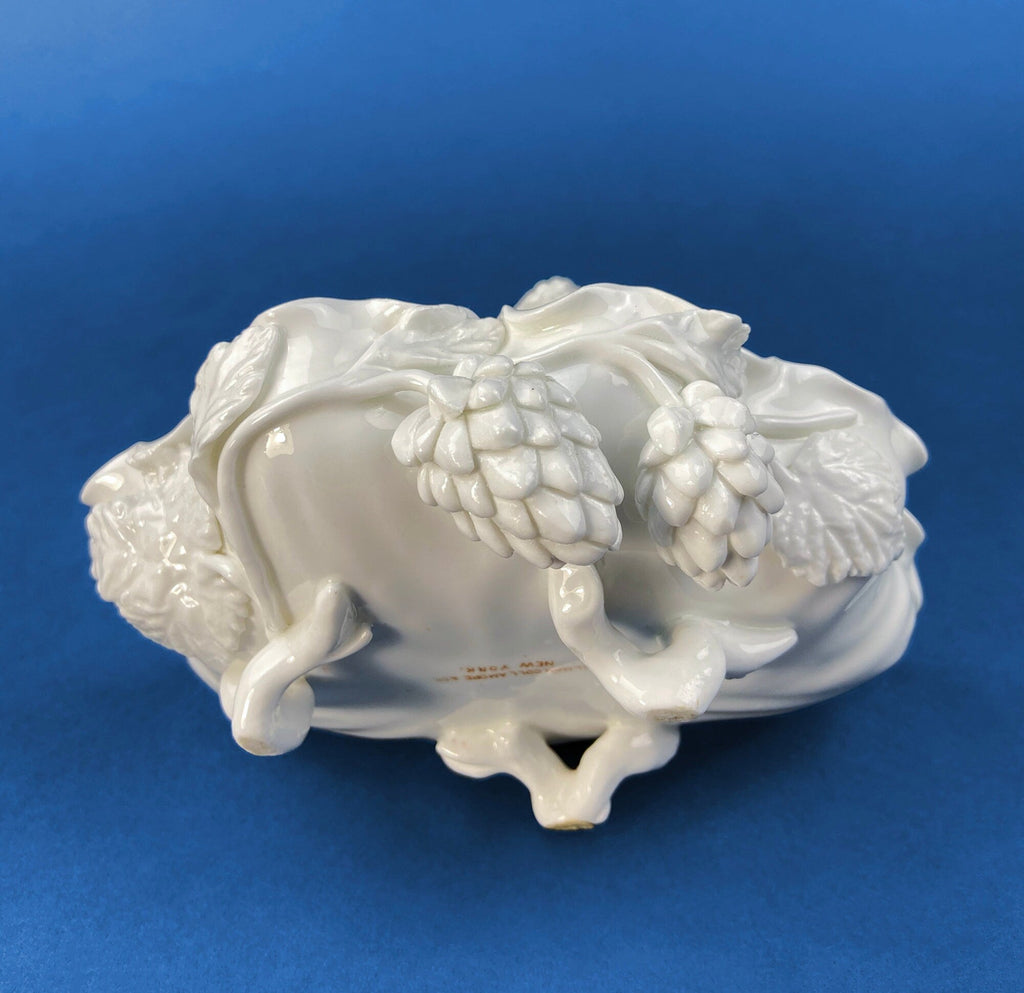 White Porcelain Cupid Soap Potpourri Serving Dish. Cupid Playing Flute. Gilman Coll. "Amore", NY. Original. Gift of Love. White Table Decor.