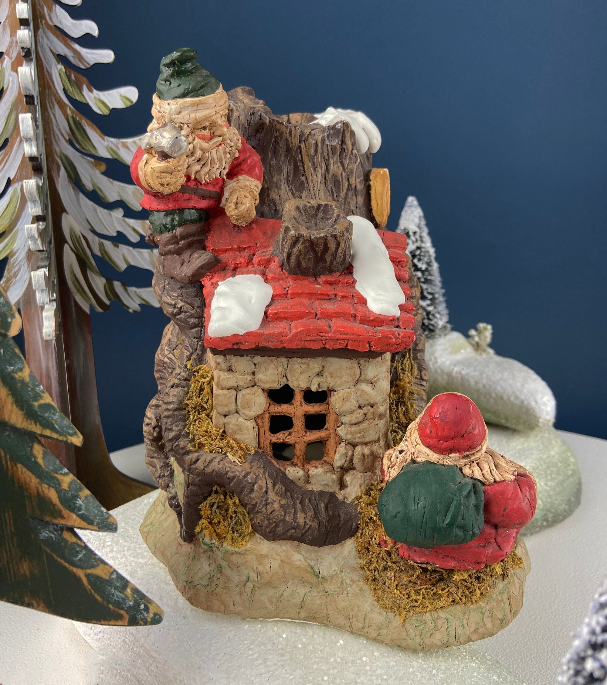Vintage Illuminated Elf Tree House, Silvestri Christmas Village Accessory
