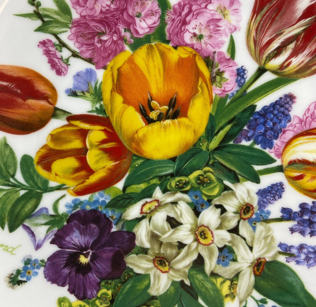 Hutschenreuther Limited Edition Wall Plate: Ursula Band Floral Art, 8"