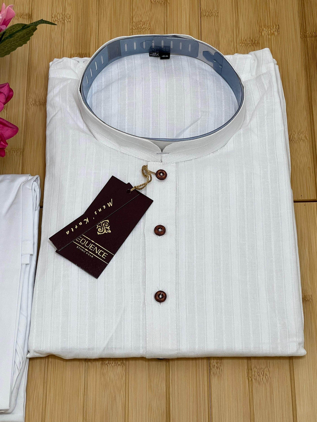 White cotton kurta pajaama set