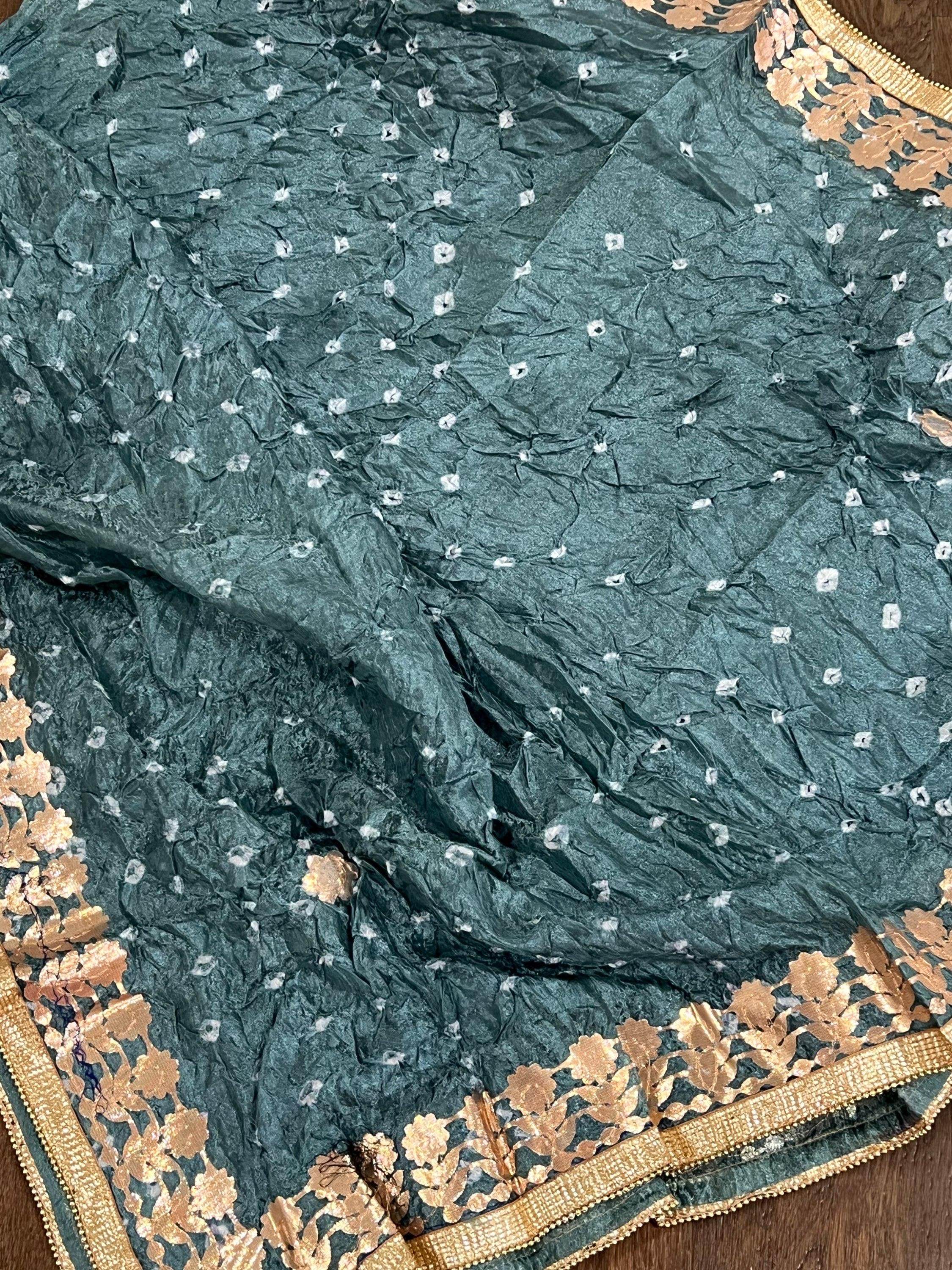 Gota patti bandhani dupatta