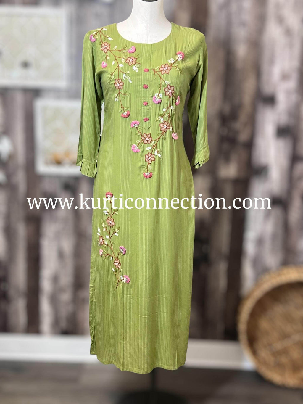 Embroidered cotton kurti