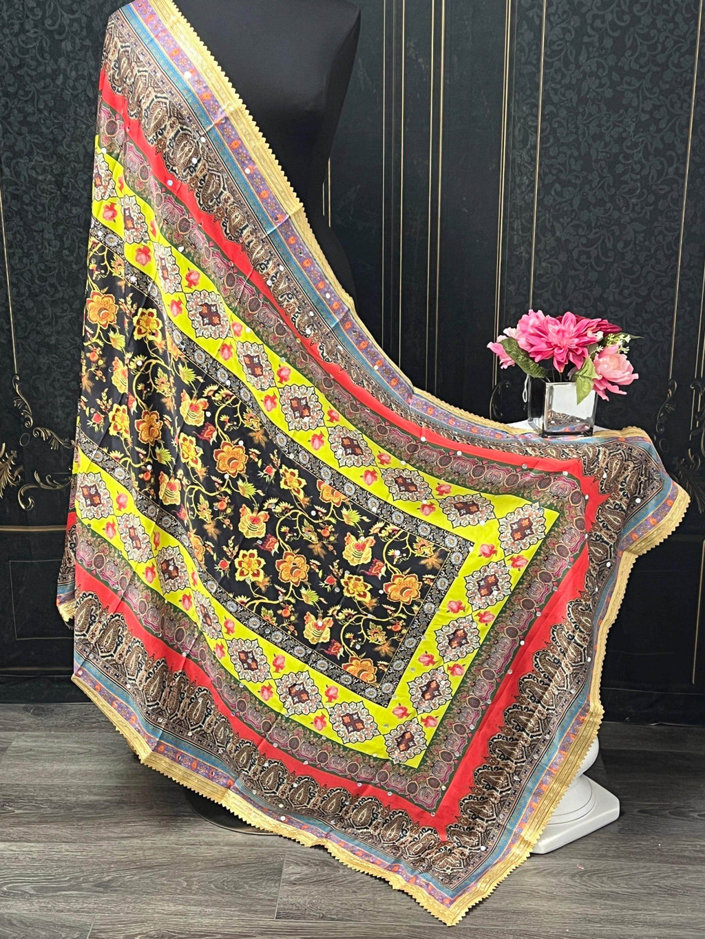 Digital print dupatta / Pakistani mirror work dupatta