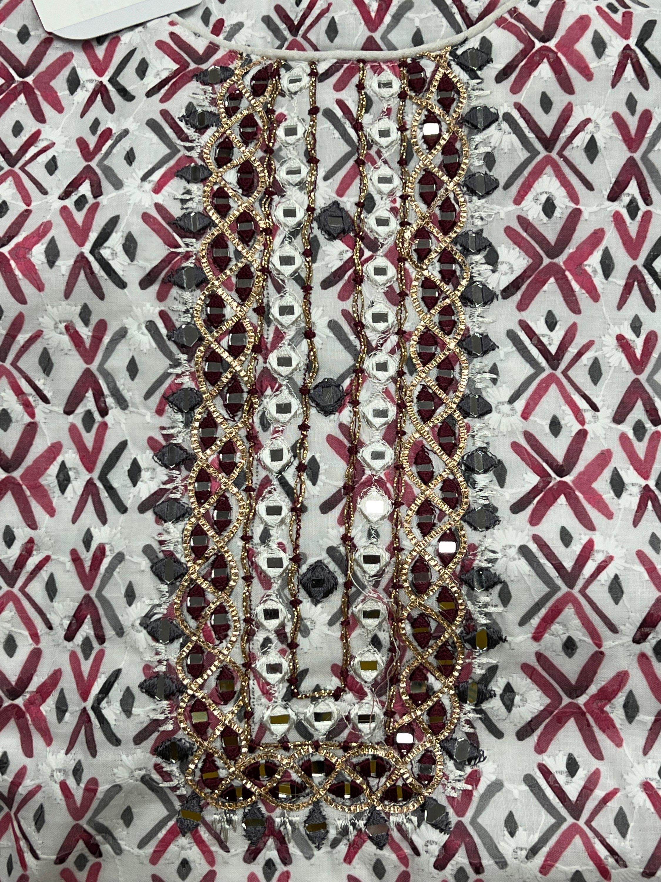 Cotton chikankari kurti