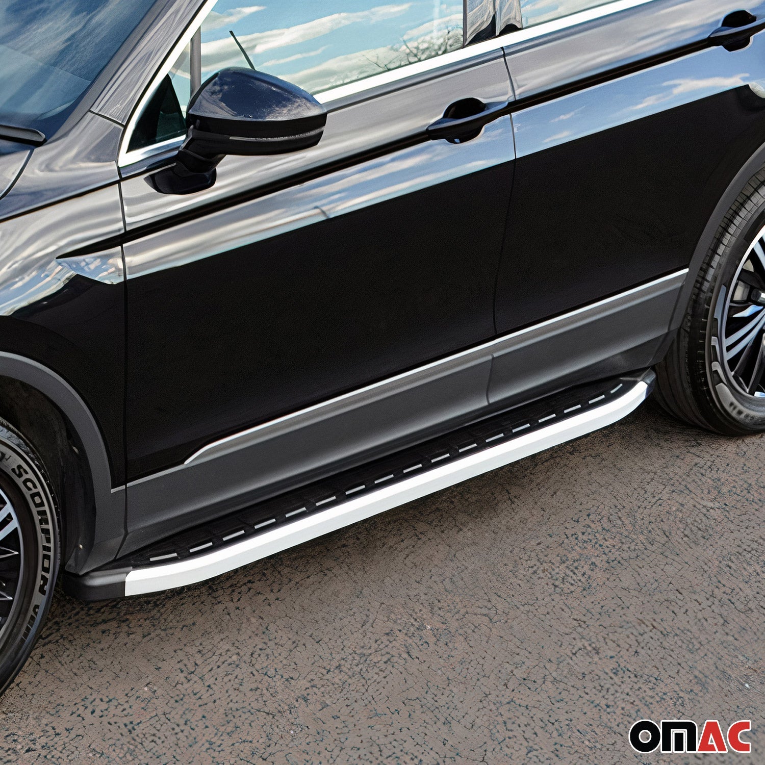 2018-2023 VW Tiguan 2.gen Running Boards Side Steps Silver & Black