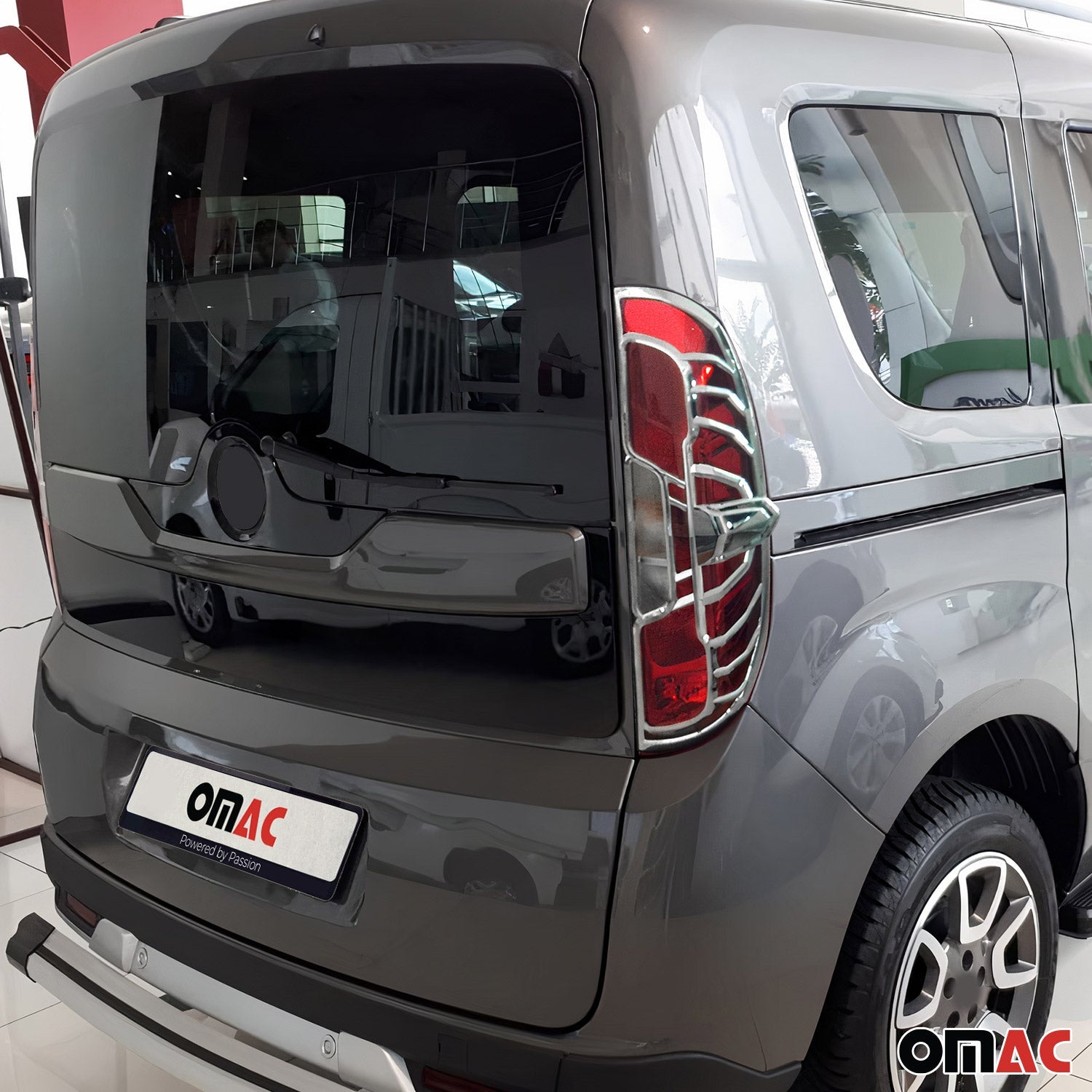 2015-2023 RAM ProMaster City Trunk Tail Light Trim Frame Chrome Silver 2 Pcs