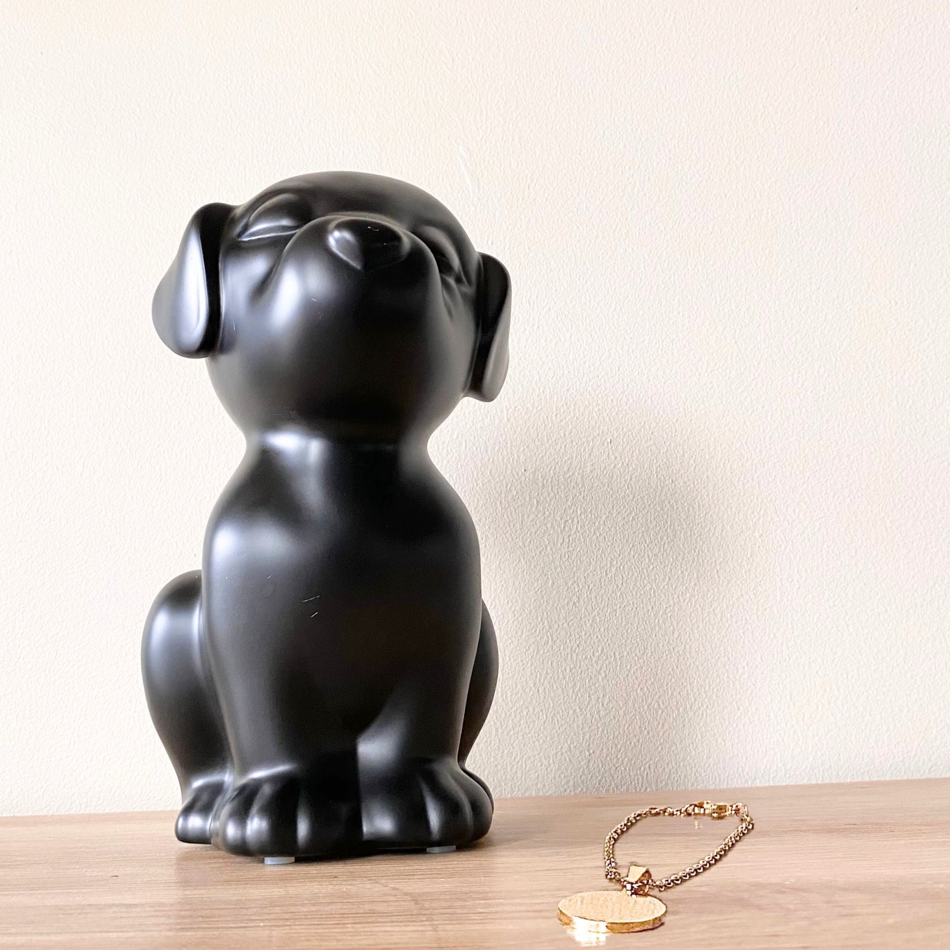 Retriever Angel Dog Urn - Onyx with Gold Wings